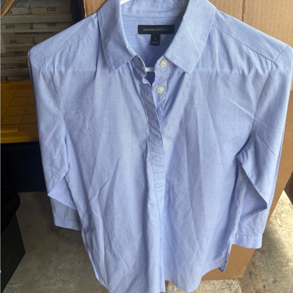 Banana Republic Men's Light Blue Dress Shirt